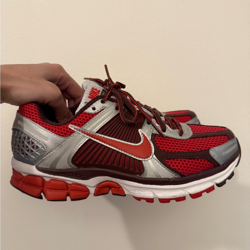 Nike Women’s Vomero 5 Red and Silver Running Shoes